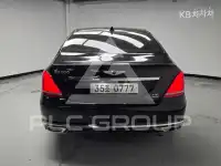 2016 Genesis G90