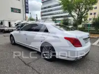 2016 Genesis G90