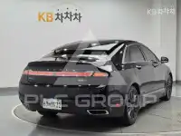 2016 Lincoln MKZ