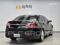 2016 Ford Taurus