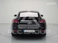 2016 Porsche Panamera