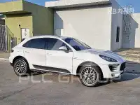 2016 Porsche Macan