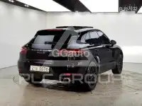 2016 Porsche Macan