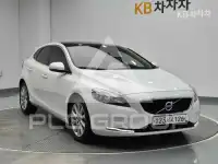 2016 Volvo V40