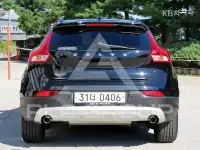 2016 Volvo V40