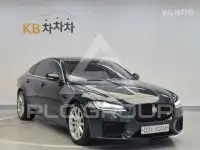 2016 Jaguar XF