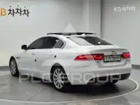 2016 Jaguar XE