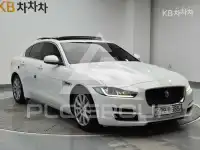 2016 Jaguar XE