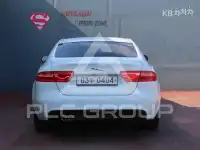 2016 Jaguar XE