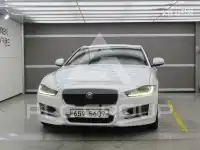 2016 Jaguar XE