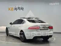 2016 Jaguar XE