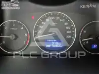 2017 Hyundai Starex