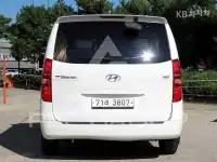 2017 Hyundai Starex