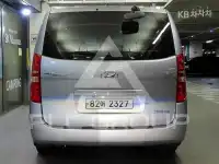 2017 Hyundai Starex