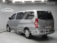 2017 Hyundai Starex