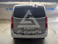2017 Hyundai Starex