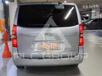 2017 Hyundai Starex