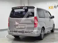 2017 Hyundai Starex