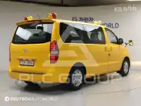 2017 Hyundai Starex