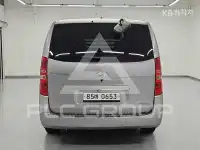 2017 Hyundai Starex