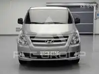 2017 Hyundai Starex