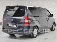 2017 Hyundai Starex