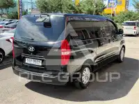 2017 Hyundai Starex