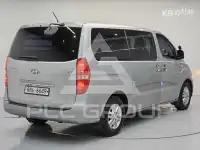 2017 Hyundai Starex