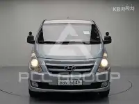 2017 Hyundai Starex