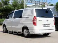 2017 Hyundai Starex