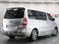 2017 Hyundai Starex