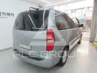 2017 Hyundai Starex