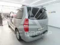2017 Hyundai Starex