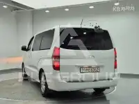 2017 Hyundai Starex