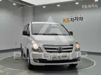 2017 Hyundai Starex