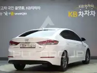 2017 Hyundai Avante