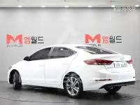 2017 Hyundai Avante