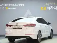 2017 Hyundai Avante