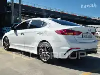 2017 Hyundai Avante