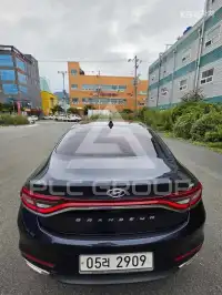 2017 Hyundai Grandeur