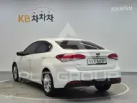 2017 KIA K3