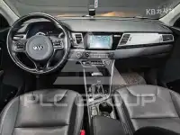 2017 KIA Niro