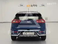 2017 KIA Niro