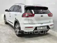 2017 KIA Niro