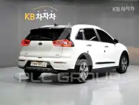2017 KIA Niro
