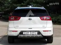 2017 KIA Niro