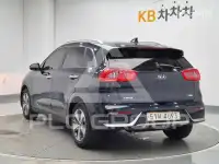 2017 KIA Niro