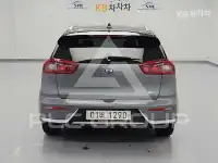 2017 KIA Niro