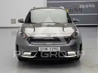 2017 KIA Niro