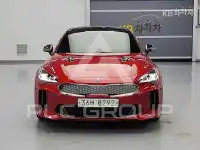 2017 KIA Stinger